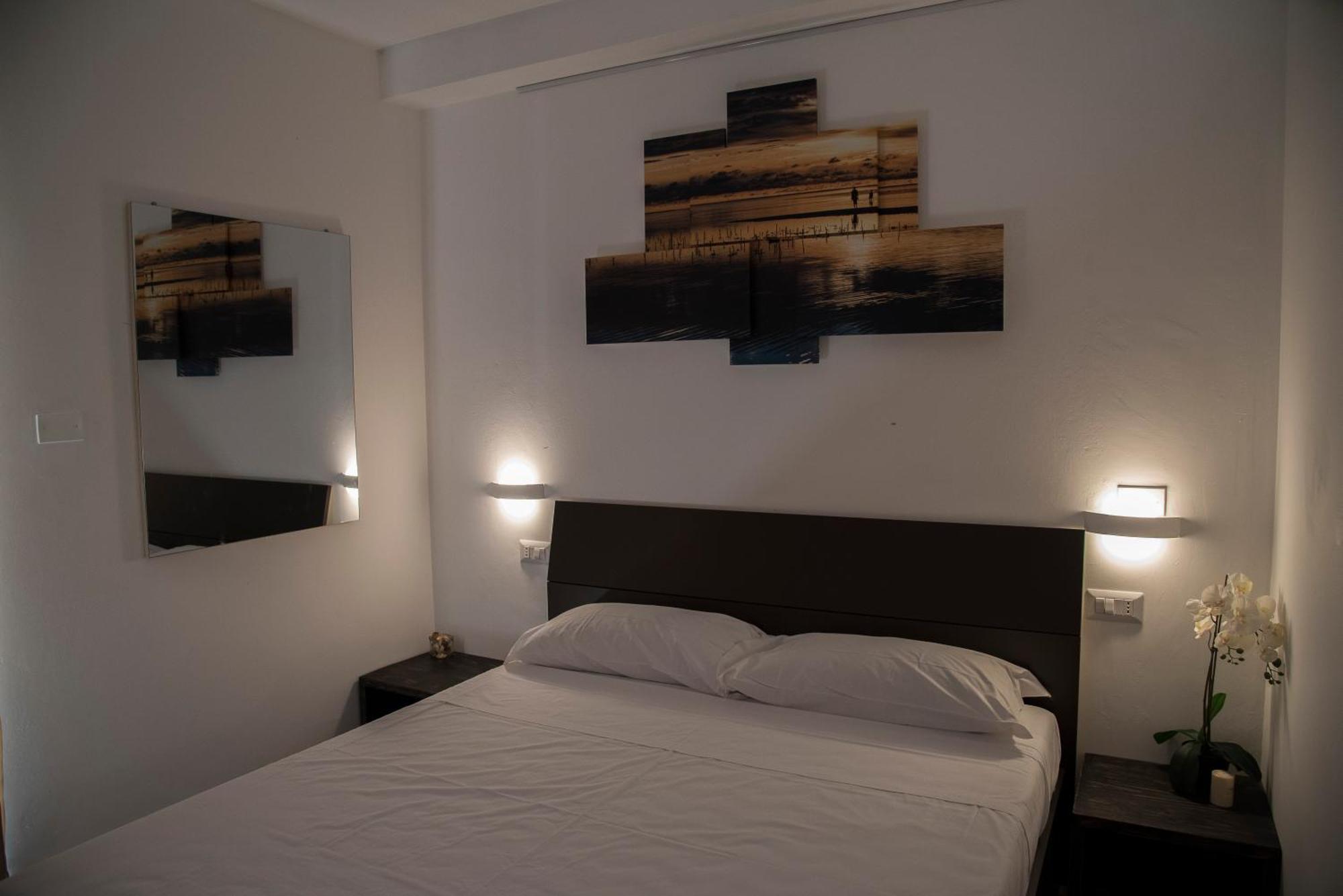 Queen Appartamenti E Camere Campofilone 外观 照片